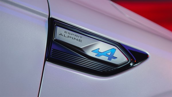 Renault Arkana E-Tech full hybrid - exkluzív Alpine karosszériaelemek és keréktárcsák