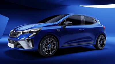 Renault Clio E-Tech full hybrid - driving experience