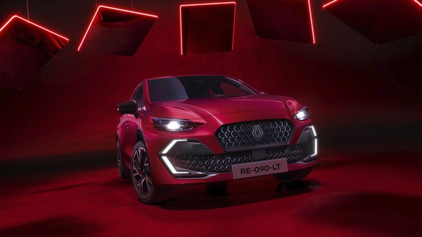 body-integrated low beam lights - Renault Clio