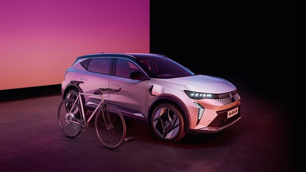 alimentez vos appareils électriques - Renault Scenic E-Tech électrique