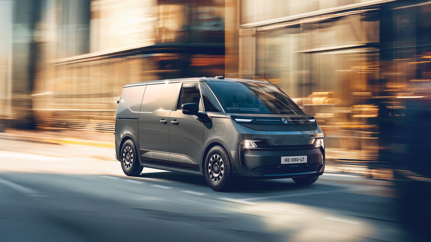 dimensions réduites pour circuler partout - nouveau Renault Trafic Van E-Tech électrique