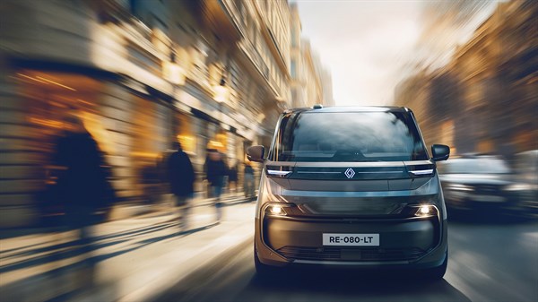 nouveau Renault Trafic Van E-Tech électrique - avant audacieux et affirmé