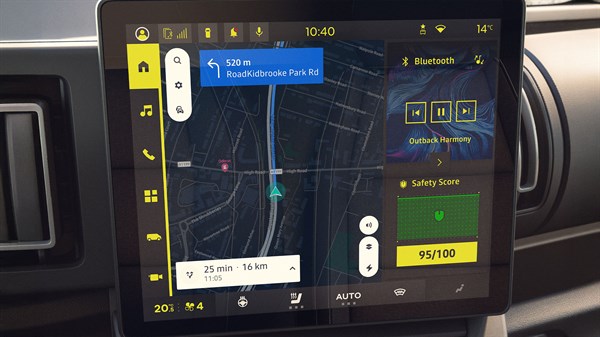 nouveau Renault Trafic Van E-Tech électrique - navigation et itinéraires sur-mesure