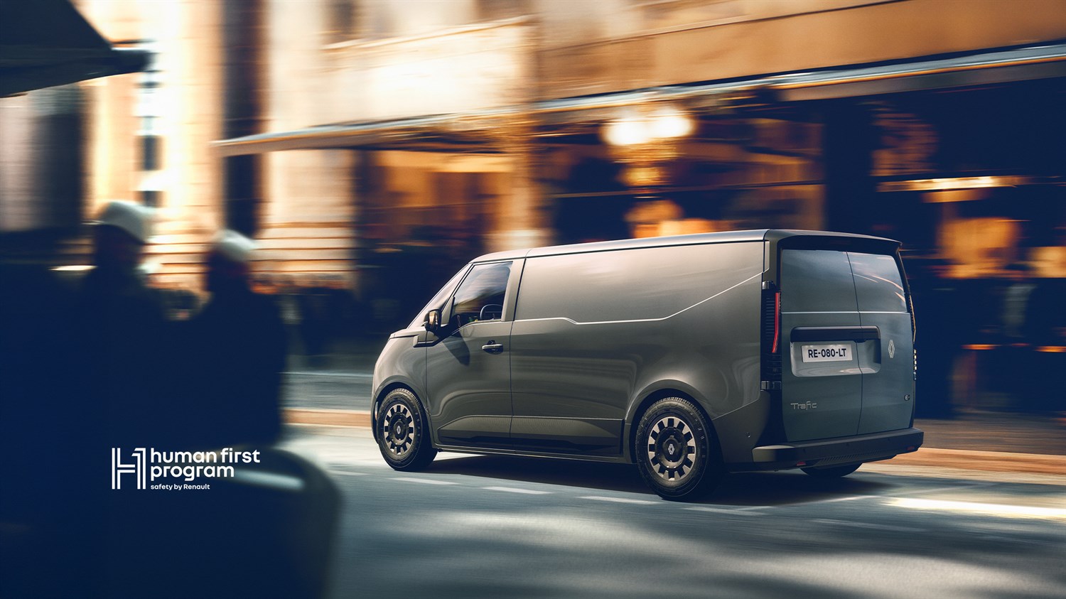 nouveau Renault Trafic Van E-Tech électrique - human first program
