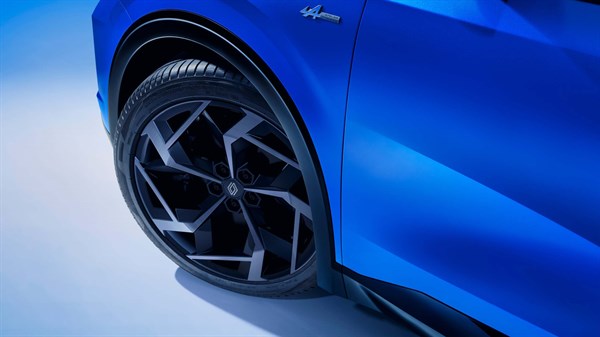 E-Tech plug-in hybrid - előnyök - Renault